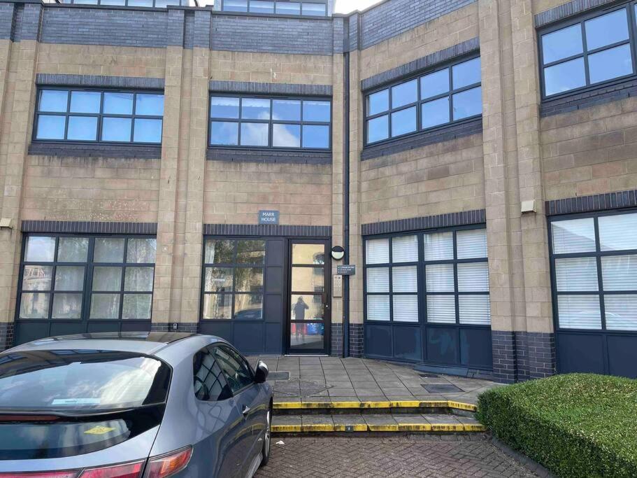 2 Bed City Centre Flat Bath Buitenkant foto